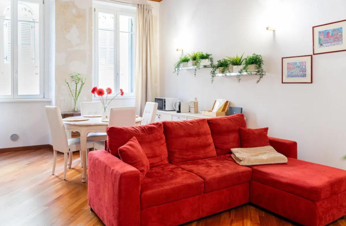 Magnolia Home - Piazza Delle Erbe Верона Экстерьер фото